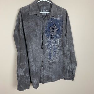 Men’s helix distressed scripture cross button down